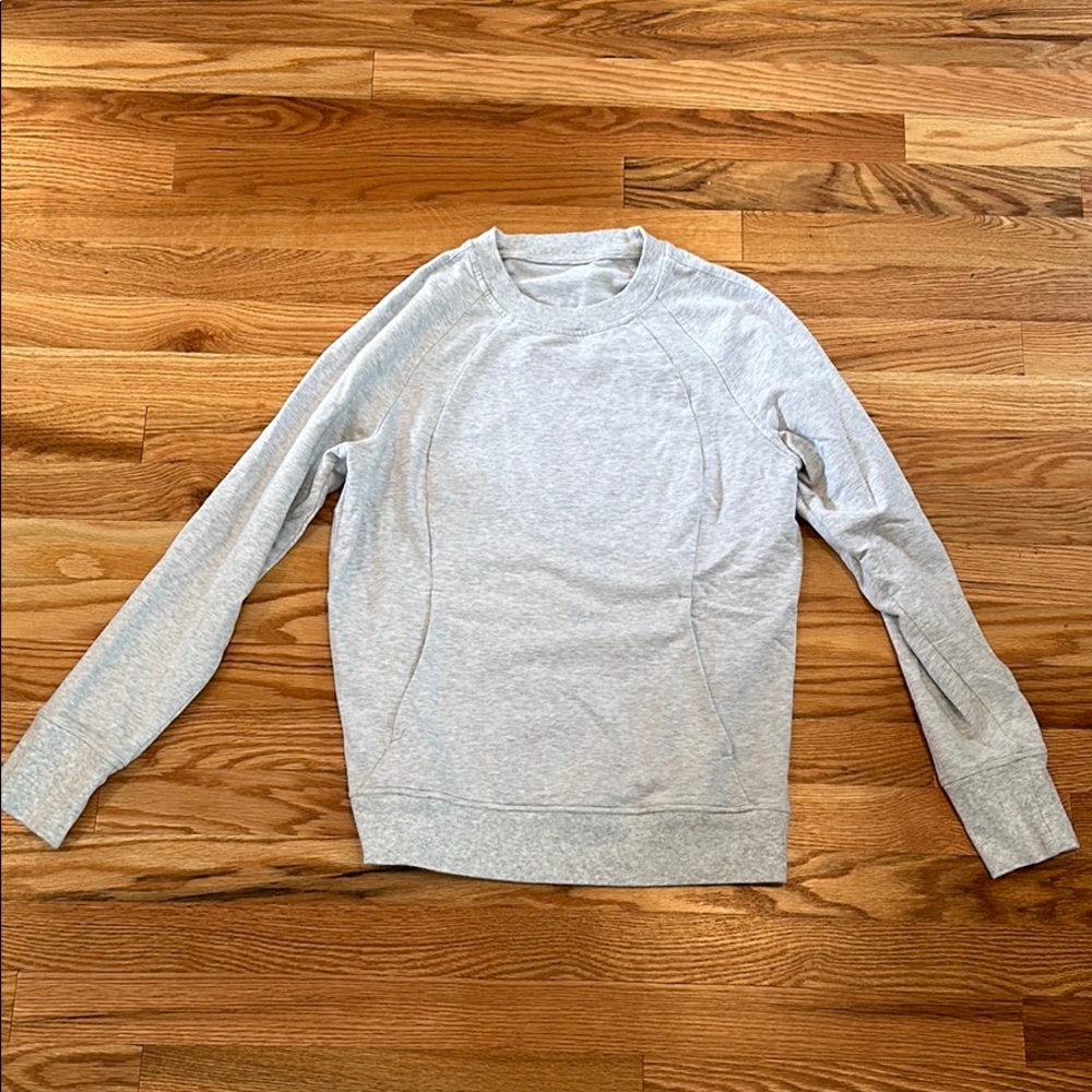 Lululemon crewneck
